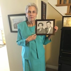 Meet your Posher, Suzanne